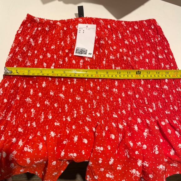 H&M Red Smocked Tube Top Small NWT - Picture 3 of 7